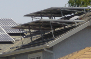 ugly_solar_panels_on_roof_-_Google_Search-300x195